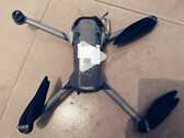 Una foto di un presunto prototipo di DJI Air 4 dell'inizio del 2025.