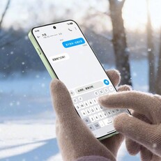 Il display di OnePlus Ace 6T è progettato per essere utilizzato con i guanti. (Fonte: OnePlus)