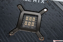 Le schede grafiche saranno probabilmente come polvere d'oro tra un anno, se Foxconn ha ragione. (Fonte: NotebookCheck)