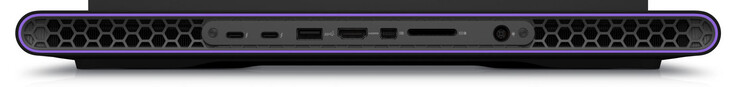 Posteriore: 2x Thunderbolt 4 (Displayport, Power Delivery), USB 3.2 Gen 1 (USB-A), HDMI 2.1, Mini Displayport 1.4, lettore di schede di memoria (SD), connettore di alimentazione