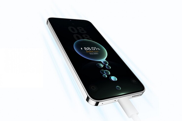 Huawei Nova 14 Pro supporta la ricarica cablata a 100 W (Fonte: Huawei)