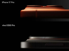 La serie Vivo X300 sembra avere delle protuberanze della fotocamera più eleganti rispetto all'iPhone 17 Pro. Nella foto: un confronto tra X300 Pro e iPhone 17 Pro. (Fonte: Han Boxiao)