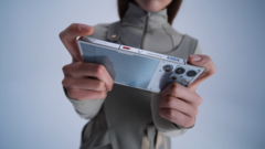 Il 10 Pro e la sua ventola attiva. (Fonte: RedMagic)