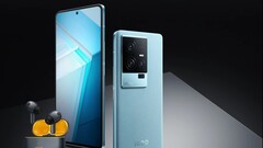 L'11S e il TWS 1. (Fonte: iQOO)