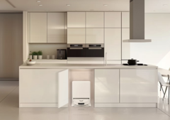 Il robot aspirapolvere e mocio 