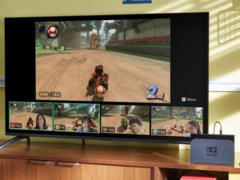 Un'immagine promozionale di un Nintendo Switch 2 agganciato che gioca a Mario Kart World (fonte immagine: Nintendo)