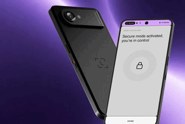 Il Ledger Atom visto da davanti e da dietro