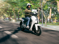 Lo Yamaha NEO è il primo scooter elettrico dell&#039;azienda a essere lanciato in Europa. (Fonte: Yamaha)