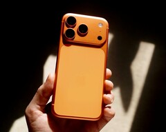 Il successore di Apple iPhone 17 Pro dovrebbe ricevere almeno due aggiornamenti della fotocamera. (Fonte: Nick Cozier)