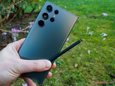 Recensione del Samsung Galaxy S23 Ultra:  Lo smartphone con una potenza galattica e una fotocamera da 200 MP