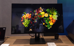 Prototipo di monitor da gioco con pannello LCD 8K 120 Hz di BOE (Fonte: 8KAssociation su YouTube)