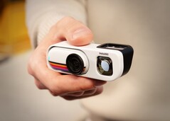 Insta360 Go 3S è disponibile in un bundle retrò con una base completamente nuova.