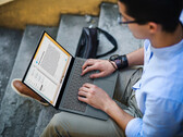 L'Inspiron 14 Plus è dotato di opzioni di configurazione limitate e di un solo colore. (Fonte: Dell)