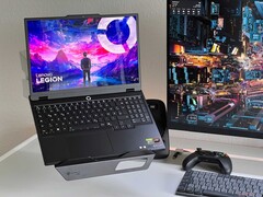Il portatile da gioco Lenovo Legion 5i con RTX 5070 è ora scontato di 705 dollari per un periodo limitato.