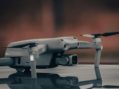Due nuovi droni DJI hanno ricevuto la certificazione FCC (immagine simbolica)