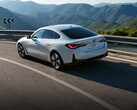 La prochaine BMW i4 eDrive35 succédera à la eDrive40 en tant que variante la plus abordable de l'élégant véhicule électrique allemand (Image : BMW)