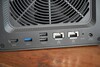 Il retro dell'Ugreen NASync DXP4800 GT