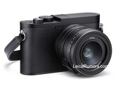 La Leica Q3 Monochrom non ha il logo rosso Leica (fonte: LeicaRumors)