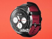 Il Moto Watch Ultra è dotato di una cassa in acciaio inossidabile resistente all’acqua.