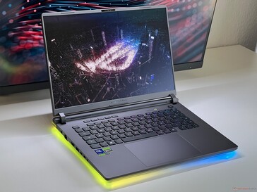 L'appariscente illuminazione RGB...