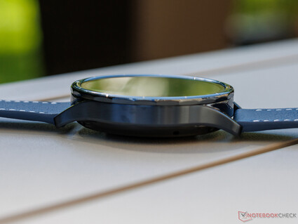Una vista laterale dello smartwatch
