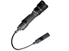 L16 2.0 può essere dotato di un telecomando USB-C. (Immagine: Acebeam)