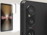 Si prevede che la data di uscita del Sony Xperia 1 VII cada nel maggio 2025. (Fonte immagine: Sony/@mobaziro - modificato)