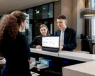 Il Philips 24B2D5300 in una situazione di attenzione al cliente