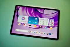Il Lenovo Yoga Tab Gen 2 ha fatto enormi passi avanti, soprattutto nell'autonomia della batteria.