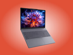 L'IdeaPad Slim 3i 15IWC11 nella finitura Luna Grey.