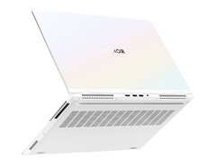 Il MagicBook Pro 16 sarà disponibile alla fine nelle opzioni di colore bianco e viola. (Fonte immagine: Honor)