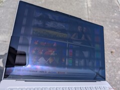 All'aperto, sotto la luce del sole