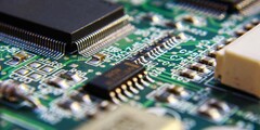 Secondo il WSTS, la carenza di chip in corso potrebbe bloccare la crescita del fatturato globale dei semiconduttori il prossimo anno (fonte: NY Times)