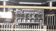Connettore Nvidia RTX 4090 fuso (Fonte immagine: Reddit)