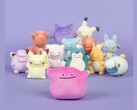 Al prezzo di 19,99 dollari, i peluche sono già stati lanciati e sono disponibili sul sito web di Pokemon Center nel Regno Unito e negli Stati Uniti. (Fonte immagine: Pokemon Center)