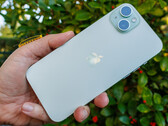 Recensione dell'Apple iPhone 15 Plus - L'iPhone con un display extra-large e una batteria potente