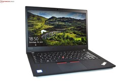 Recensione del computer portatile Lenovo ThinkPad T490-20N2004EGE. Dispositivo di test gentilmente fornito da notebooksandmore.de.