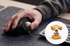 Il mouse con trackball Elecom Ist Plus (IT10MRS) utilizza rulli a 5 sfere con attrito ridotto.