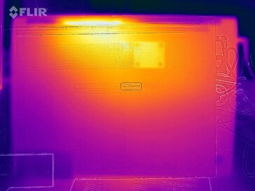 LG Ultra PC 16" con Ryzen 3 5300U - distribuzione del calore durante lo stress test (in basso)