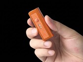 L’Oknife MK è leggermente più piccolo di un accendino BIC.