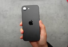 L'iPhone SE 4 dovrebbe vantare una singola fotocamera posteriore con un sensore da 48 MP. (Fonte immagine: Apple)