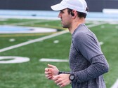 Le inserzioni sul sito web dell'IMDA indicano che sono in arrivo tre nuovi smartwatch Garmin. (Fonte: Isaac Smith su Unsplash)