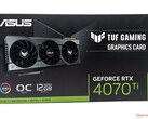 Asus TUF Gaming GeForce RTX 4070 Ti viene venduto al prezzo di 850 dollari. (Fonte: Notebookcheck)
