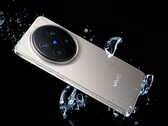 La nuova fotocamera principale potrebbe essere una delle maggiori differenze tra X200 Pro e X300 Pro. Foto precedente. (Fonte: Vivo)