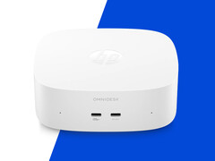 Il nuovo OmniDesk Mini è disponibile con processore fino al Core 5 320. Nell’immagine: una foto promozionale che mostra la parte anteriore del mini PC.