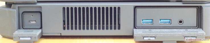 Lato Sinistro: USB 3.1 Gen 1 Type-C, ventilazione, 2x USB 3.0 Type-A, jack cuffie