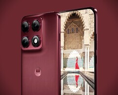 Il Motorola Edge 70 Pro+ sarà disponibile in cinque colori, tra cui il rosso.