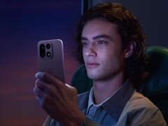 OnePlus 15 (Fonte: OnePlus)