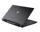 Recensione del Gaming-Laptop Aorus 15G XC: Le caratteristiche subiscono una battuta d'arresto in favore di un aggiornamento alla RTX 3070