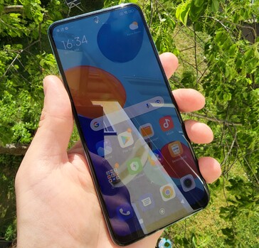 Redmi Note 11 recensione dello smartphone